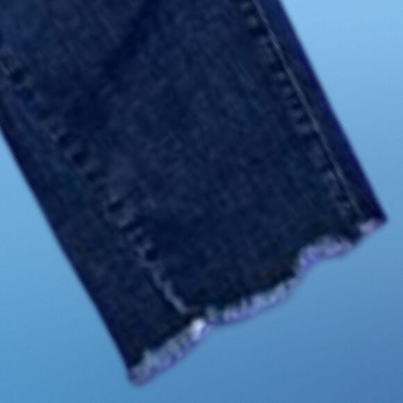 Plus Size Bedazzled Cropped Wit & Widsom Frayed Cuffed Jeans Size 34x26 #114 - Picture 3 of 6